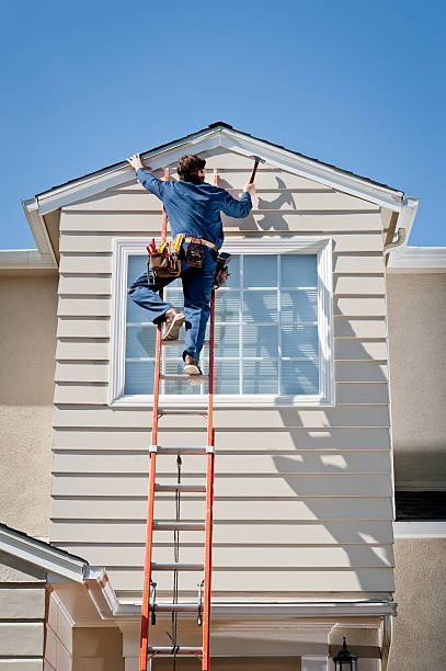 Best Vinyl Siding Installation  in Lindsay, CA